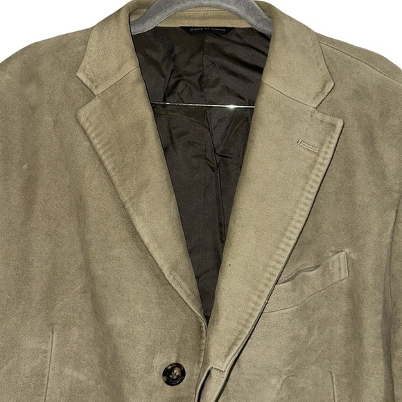 Banana Republic Men's Tan Trench Coat Velvet Size Large - Picture 4 of 15